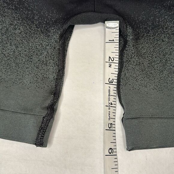 Two Pair Gymshark shorts, size XS - Picture 4 of 6